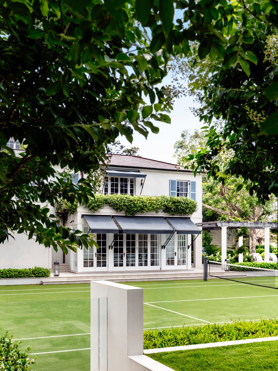 1508_110_ext_gardenview_housefromallee_LR