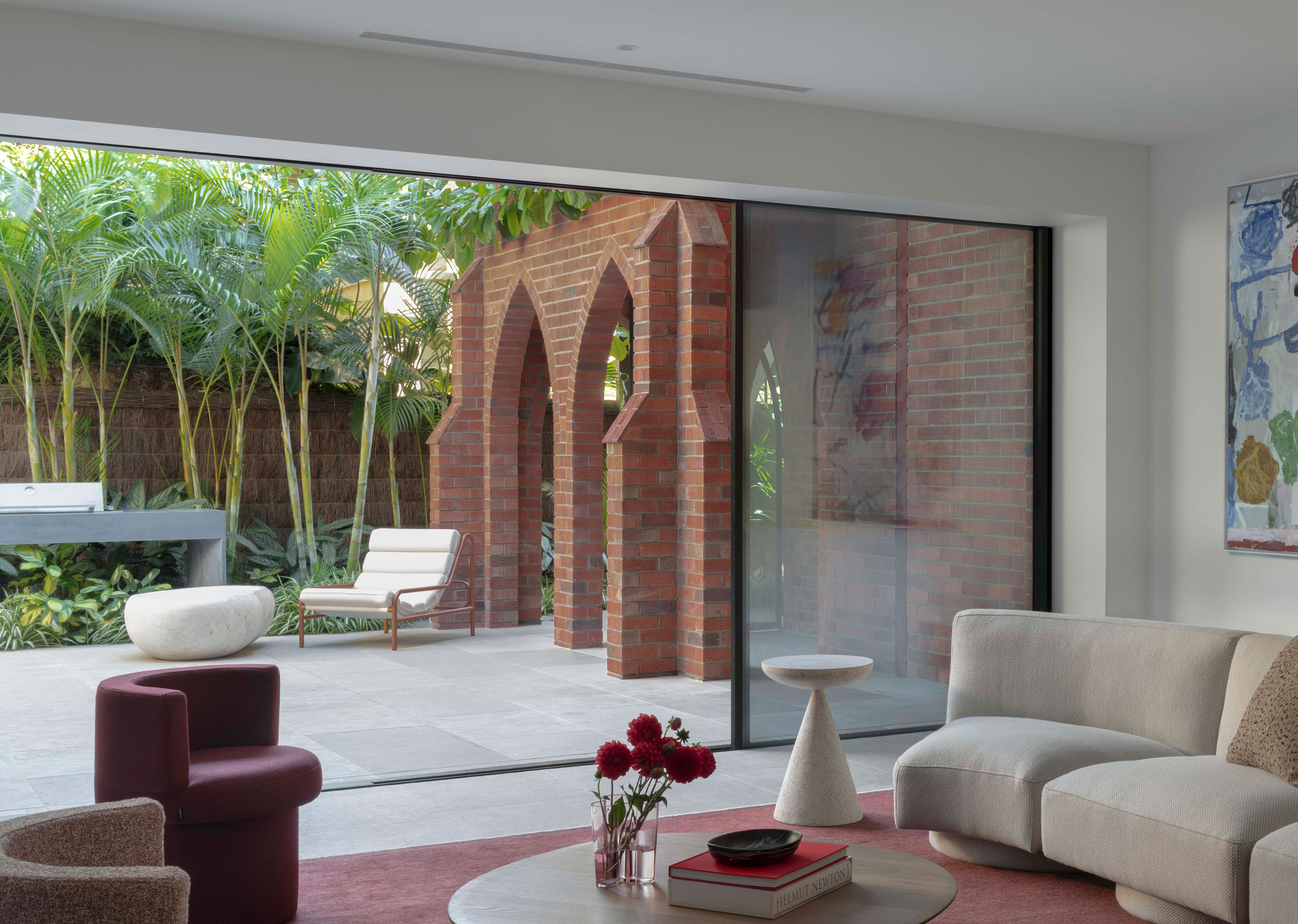 C4 House Vaucluse alfresco courtyard -